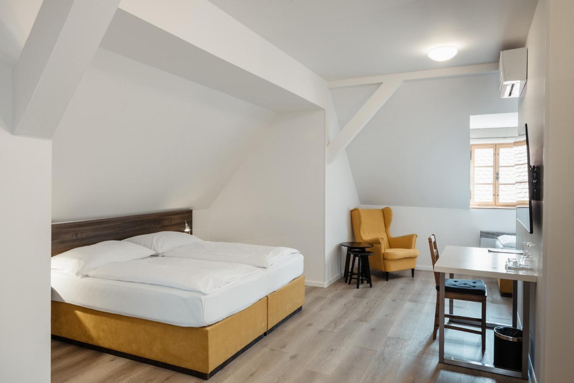 Penzion Austis Znojmo Exteriör bild