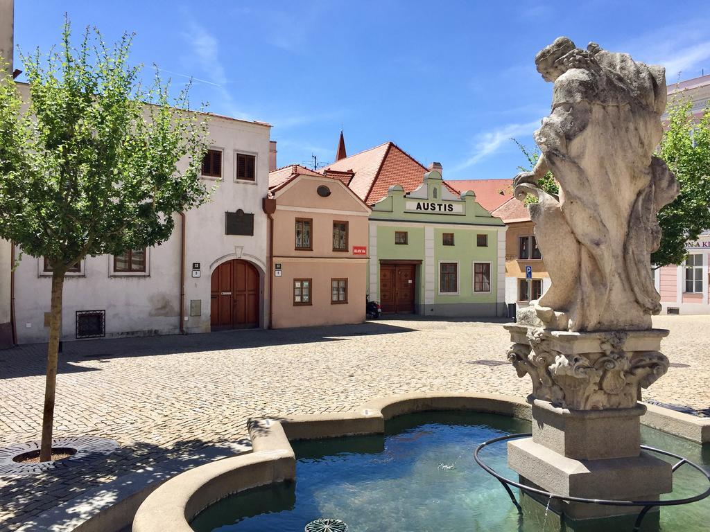 Penzion Austis Znojmo Exteriör bild